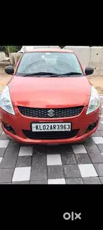 Maruti Suzuki Swift LXI Optional-O, 2014, Petrol