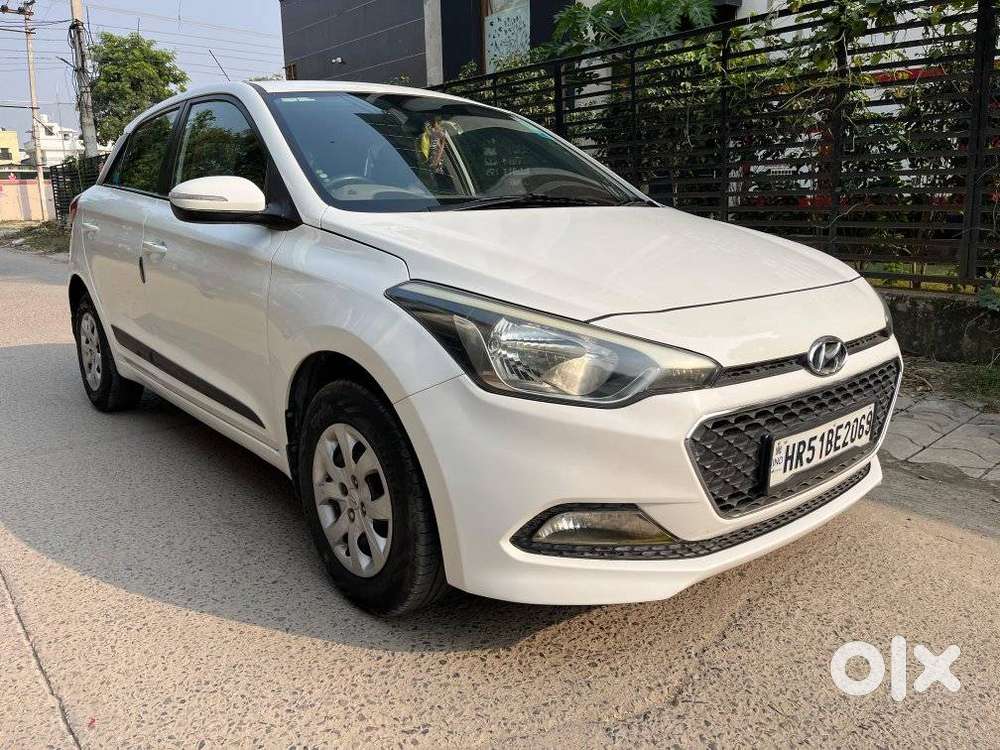 Hyundai Elite i20 Sportz (O) 1.2, 2015, Petrol