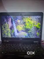 Smooth Performance   8GB RAM  256GB SSD  Original Charger