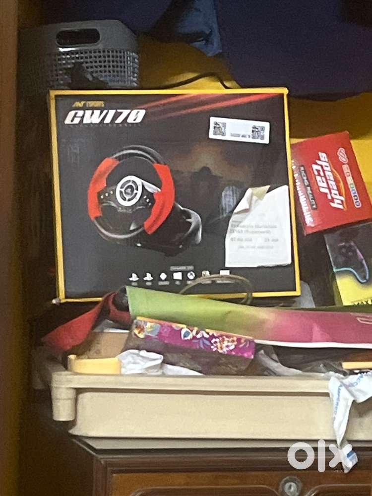 steering wheel ant sports with controller of zebronics not open also