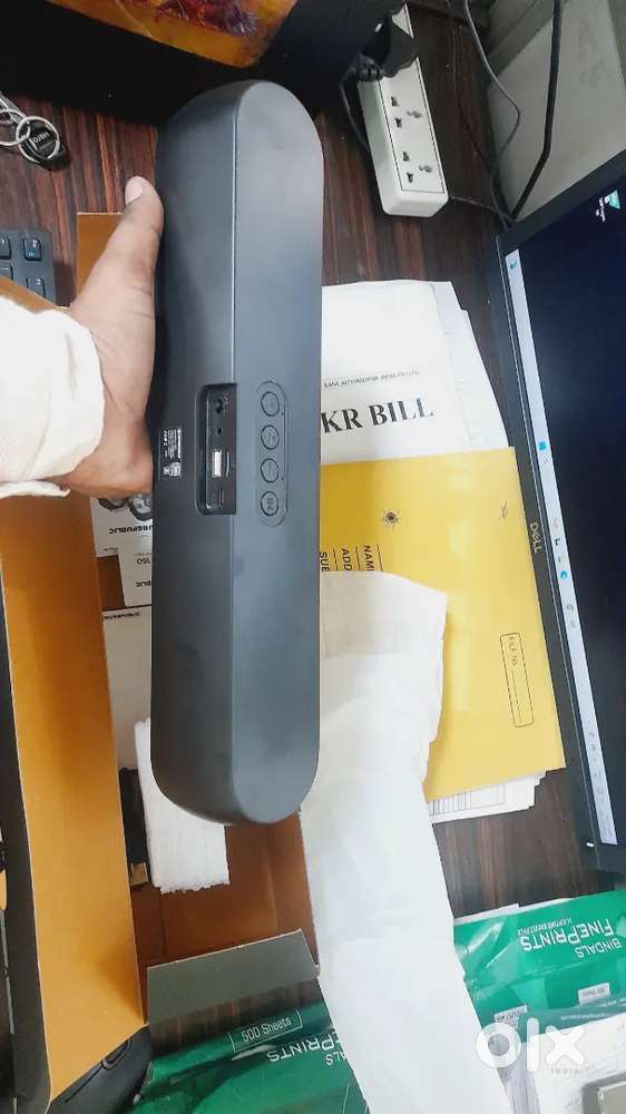 Nu Republic speaker