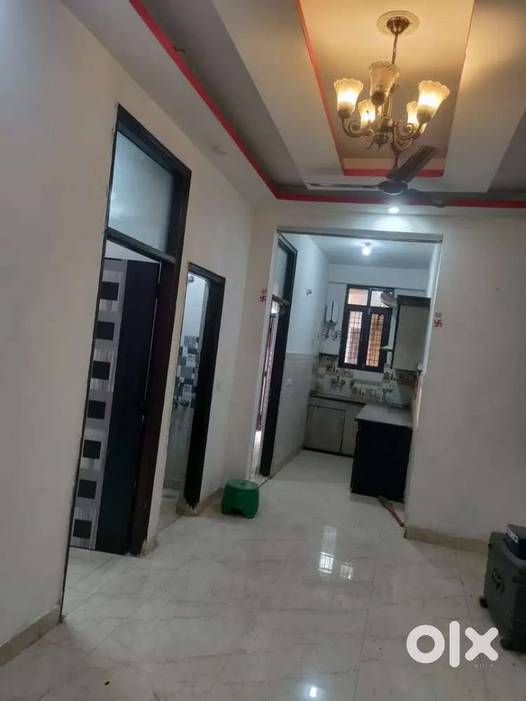 2bhk flat for sale near by pratap vihar