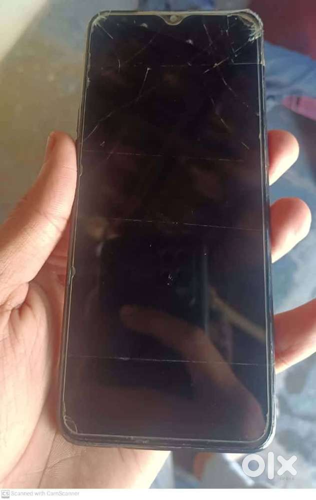 Realme 3 Pro – 4GB RAM / 64GB Storage – Urgent Sale