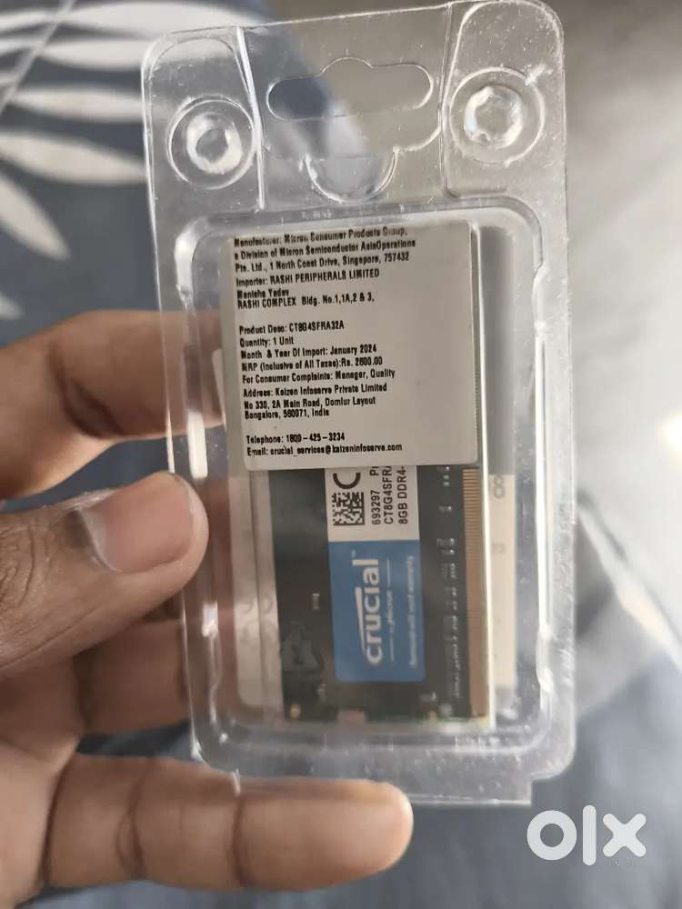 8 GB Crucial DDR4 Ram