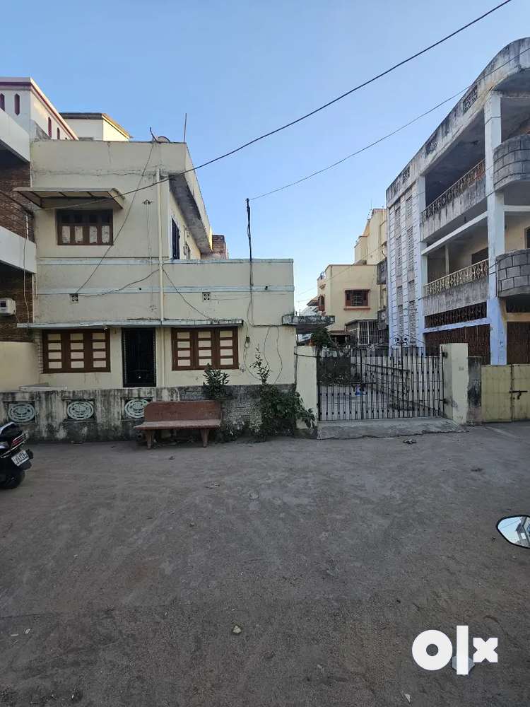 3 Bhk Spacious With Three Side Open Space House For Sell in Manjalpur