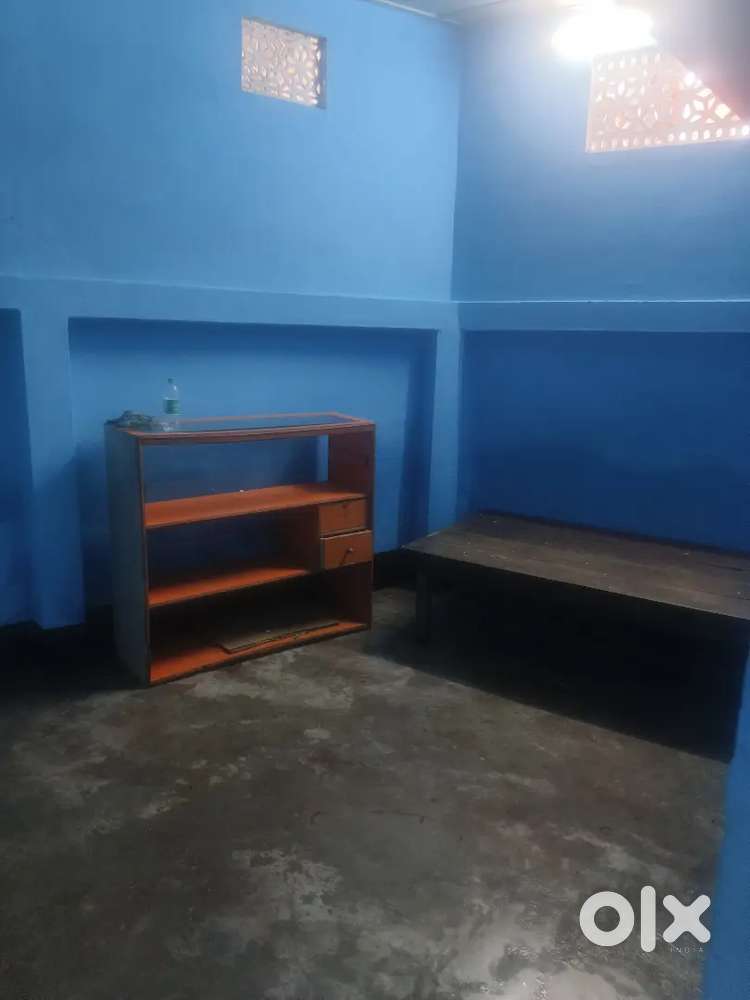 I need a roomate for single room