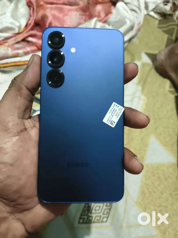 S25. 256 gb four month used