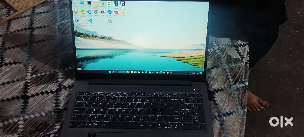 Lenovo IdeaPad slim 3 (i5 13th gen)