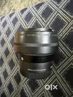 Sigma 56mm focus problem