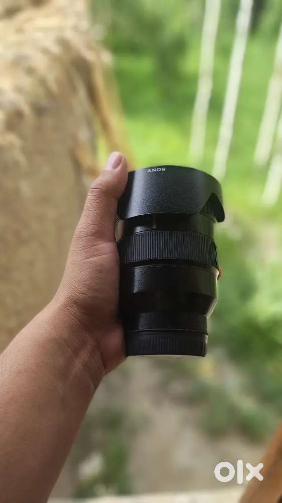 Sony 24-105 FE4 lens