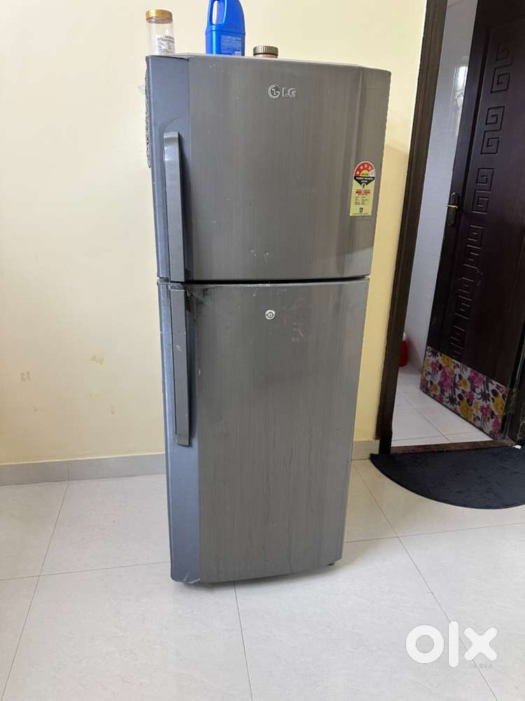 LG double door fridge 240 liters 4 star
