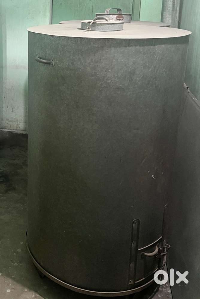 2 Steel Container Drum with stand