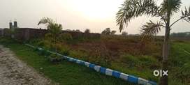 EMI FACILITIES ARE ALSO AVAILABLE IN THIS COMPLEX SOCIETY:-