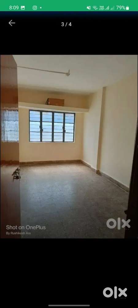 1 Bhk flat on rent..
I require 1 roomate already 3 roomates staying