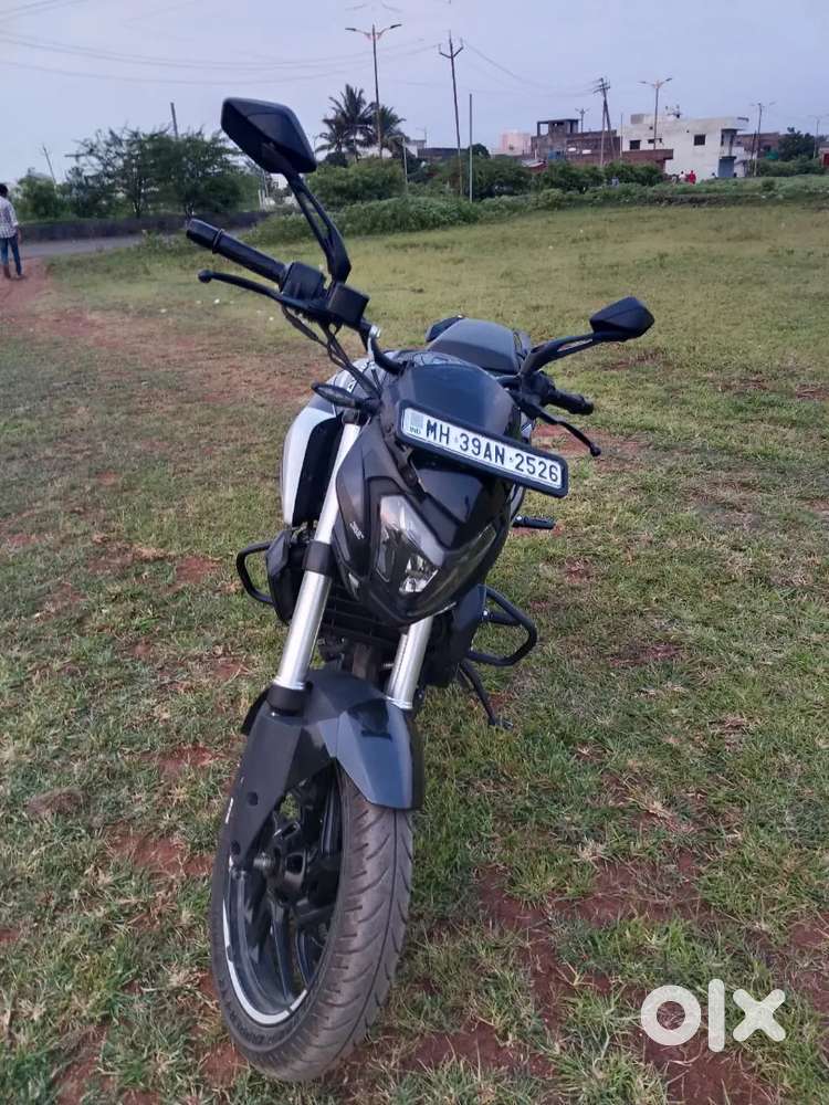Bajaj Dominar 250
