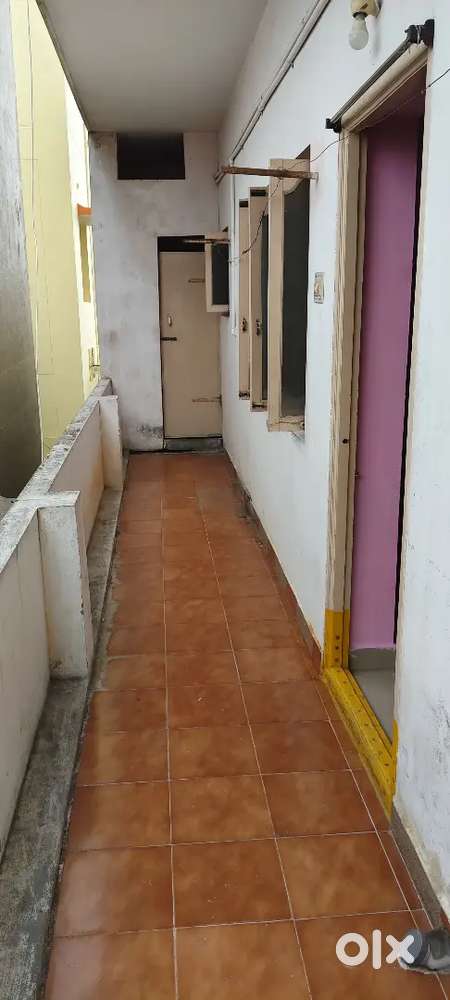 RENT House for Family and working bachelors, near Bus Railway station