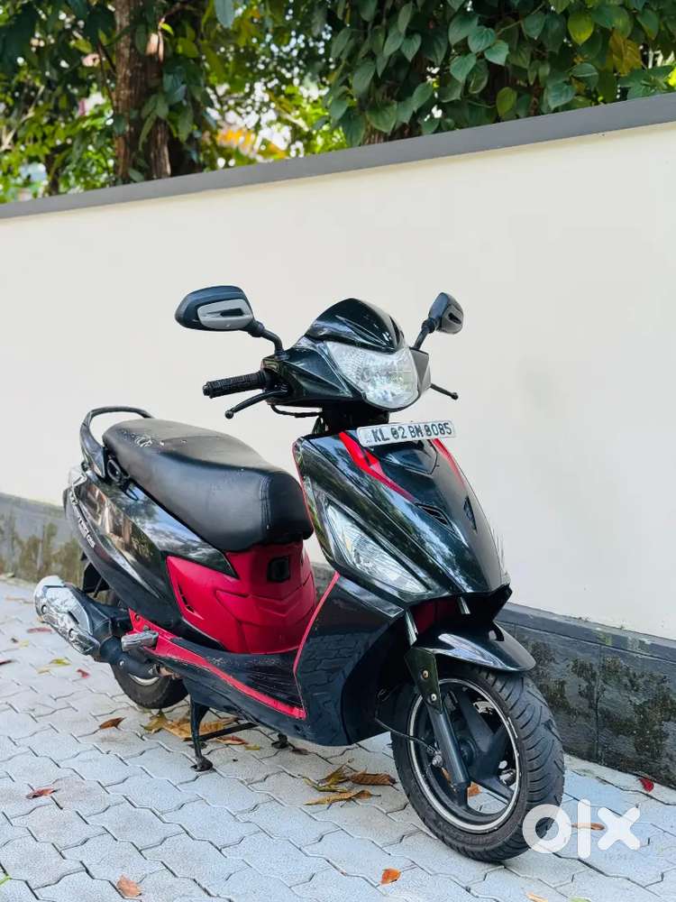 2020Last Model Maestro 125New insurance New tyres low km