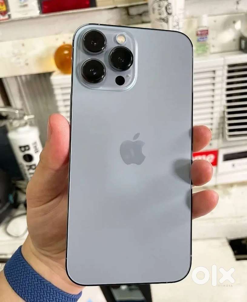 IPHONE 13 PRO MAX ITS NEW BOX PACK IN REFURB JUST CONTACT US NOW