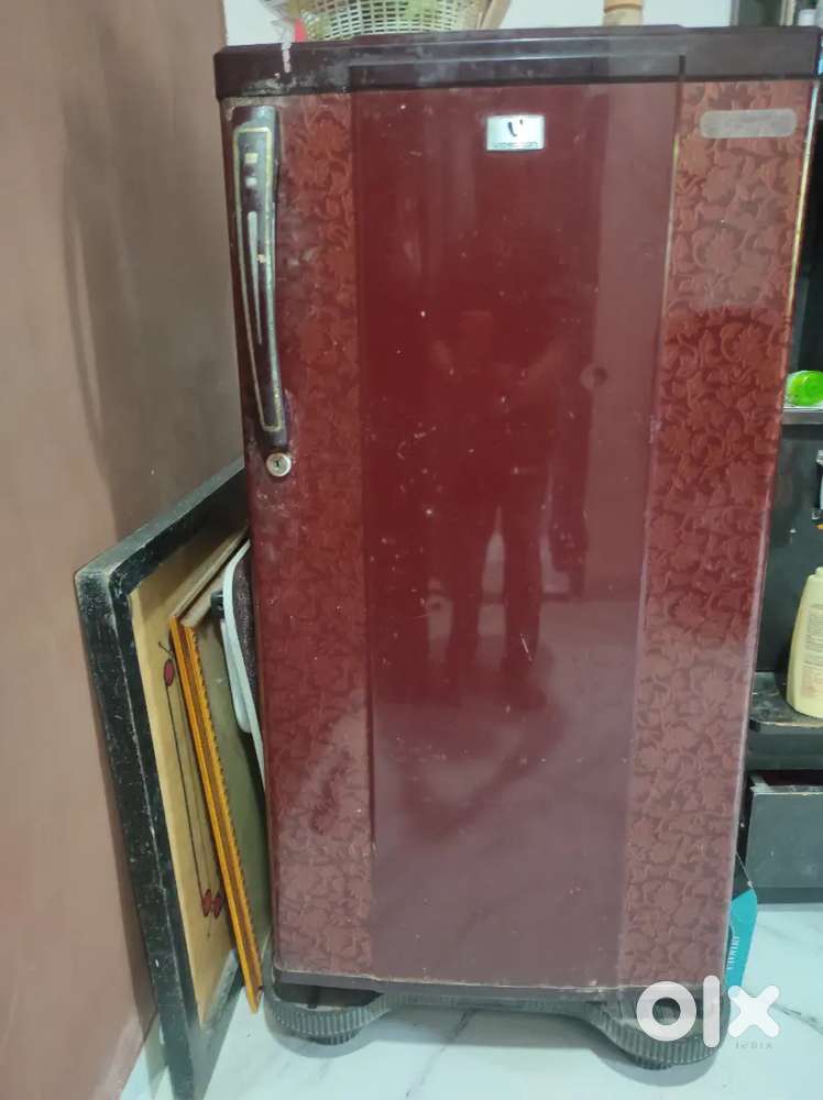 Fridge 165 liter