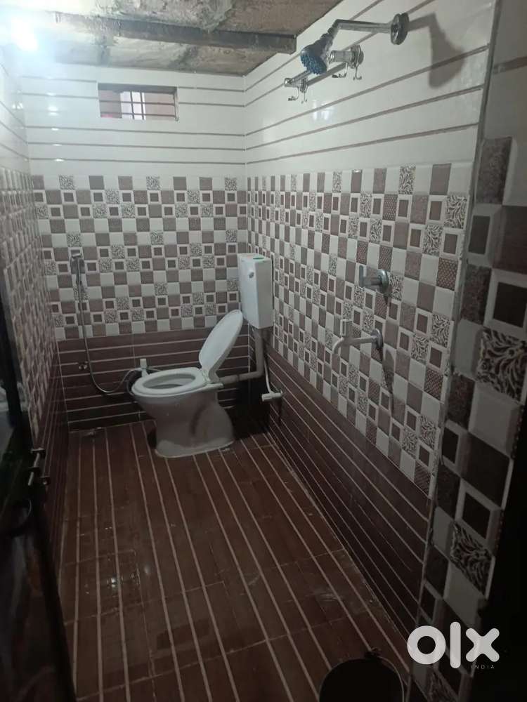 Room available in taktakpur