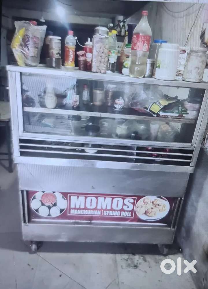 Fast  Food  Display  Bhati Counter