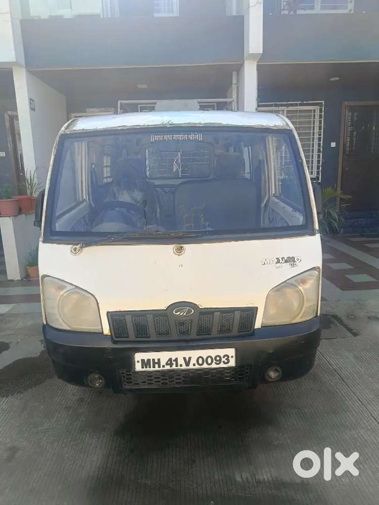 MAHINDRA MAXIMO(SCHOOL VAN CUM PRIVATE)
