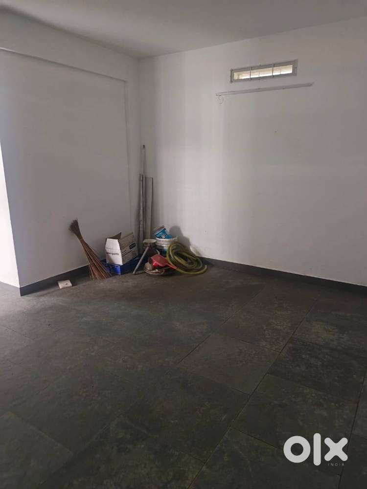 Ground floor Go down for surgical Items, Deshabimani kaloor Kochi,EKM