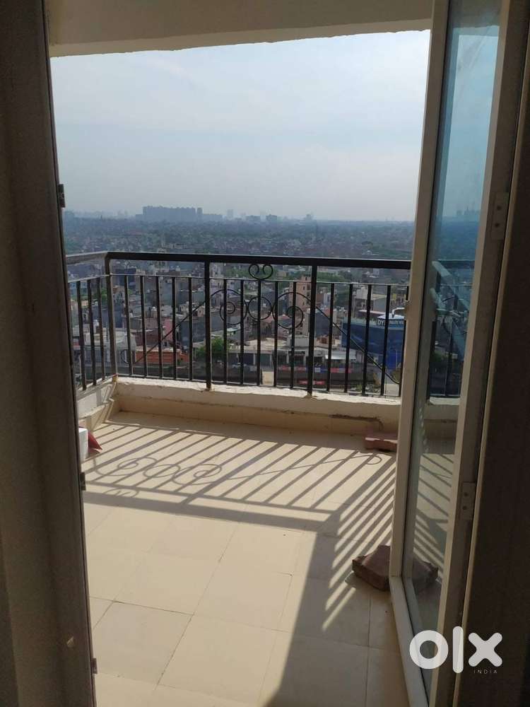 14th Avenue :  1 BHK flat for rent in Gaur City 2, Noida Extension