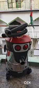VACCUM CLEANER