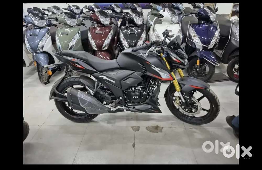 Top model Apache RTR 4v
