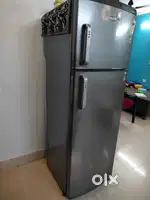 Refrigerator whirlpool