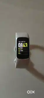 Fitbit Charge 6 – Lunar White