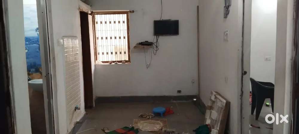 It a two bhk flat location good place,24*7 water and electricity f