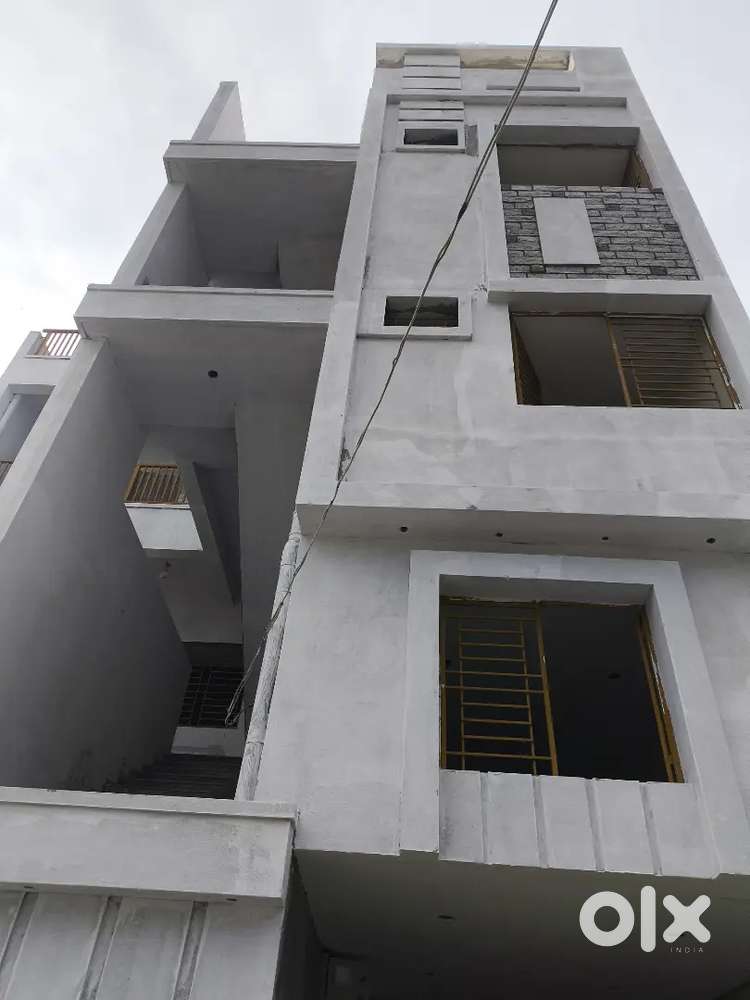 Very calm and greenery kambipura strictly only on lease 8 lacs