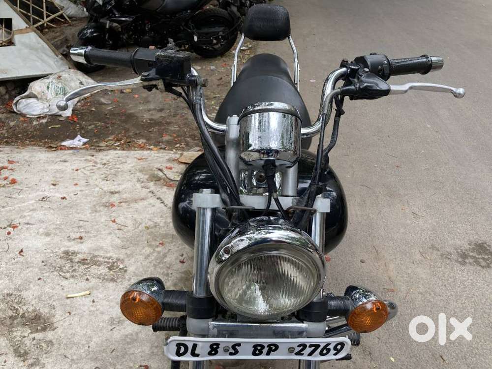 Bajaj Avenger 220cc  2014 Model  Excellent Condition  Delhi Regi.