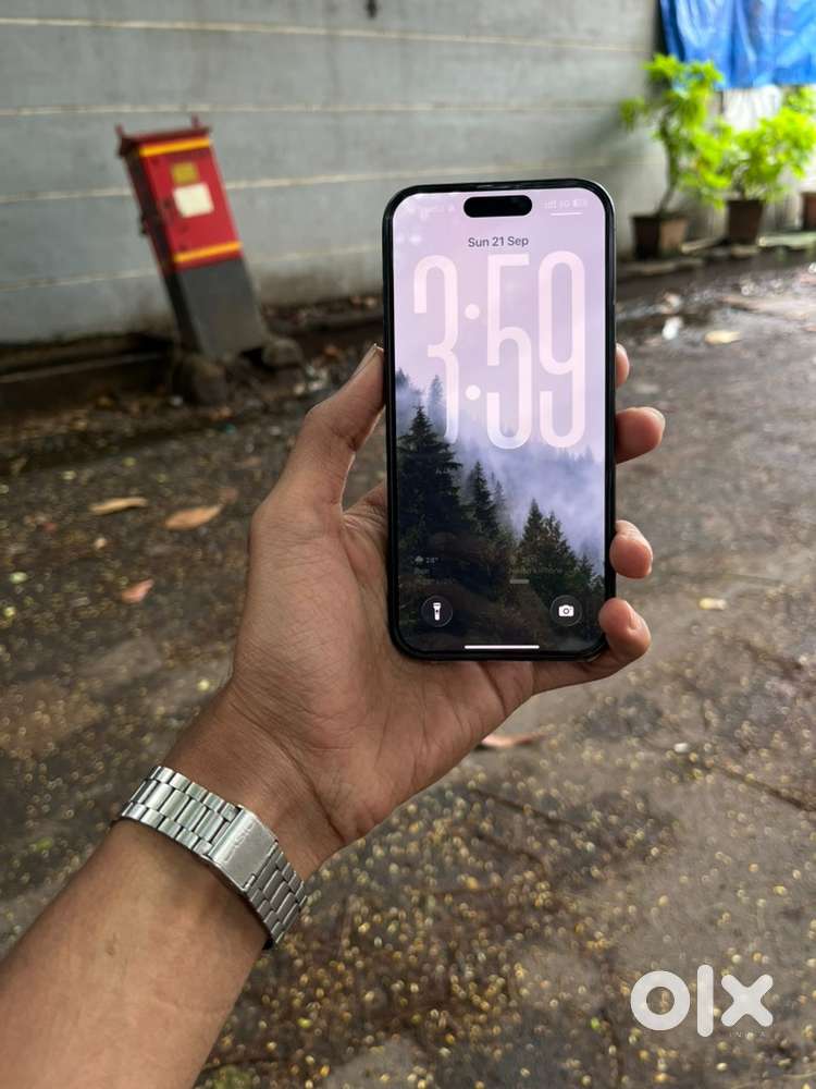 iPhone 15 Pro 128GB Blue Titanium
