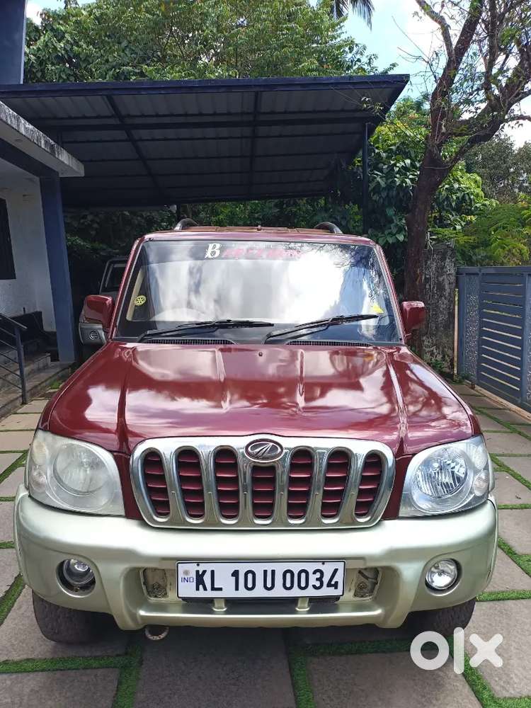 Mahindra Scorpio 2004 Diesel Well Maintained good condition
