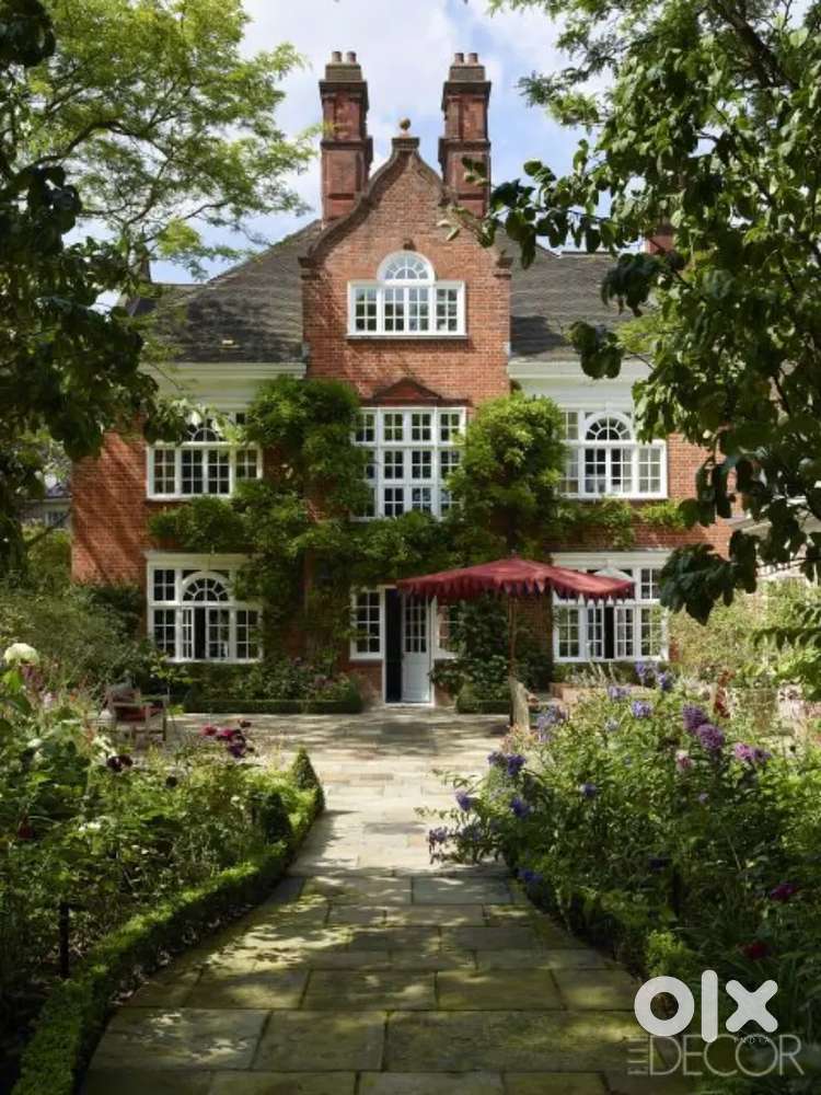 INDEPENDENT BUNGLOW FOR SALE IN FRIENDS COLONY MAIN ROAD