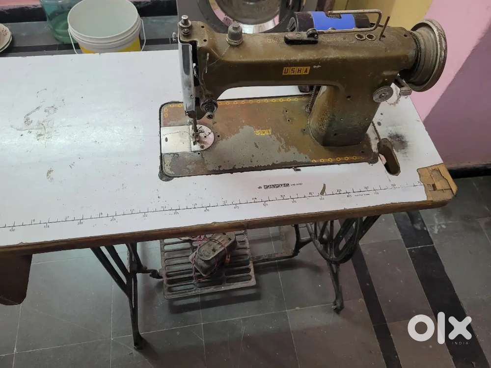 Usha Tailoring Sewing Machine with Motor – Classic Straight Stitch