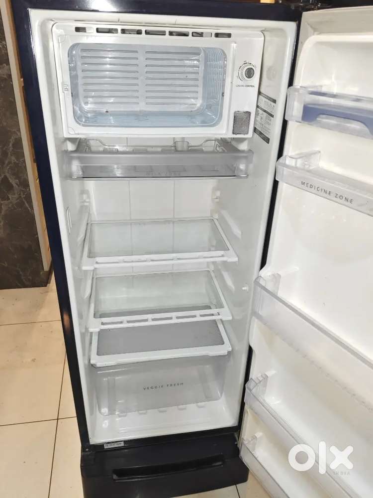 Whirlpool 215 Lsingle-door, 4-star inverter direct-cool refrigerator