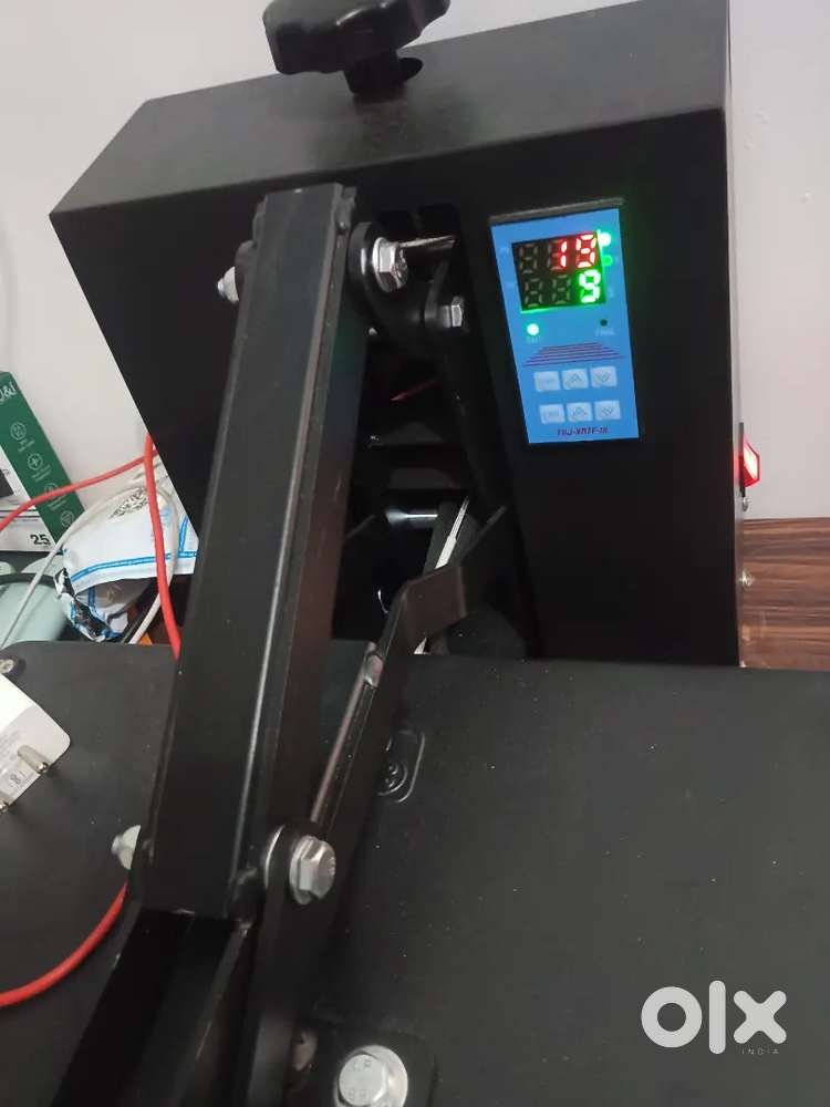 DTF Heat press machine T shirt printing.