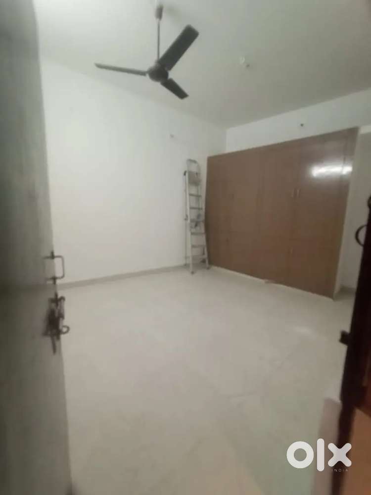 One room set independent near munsipulia