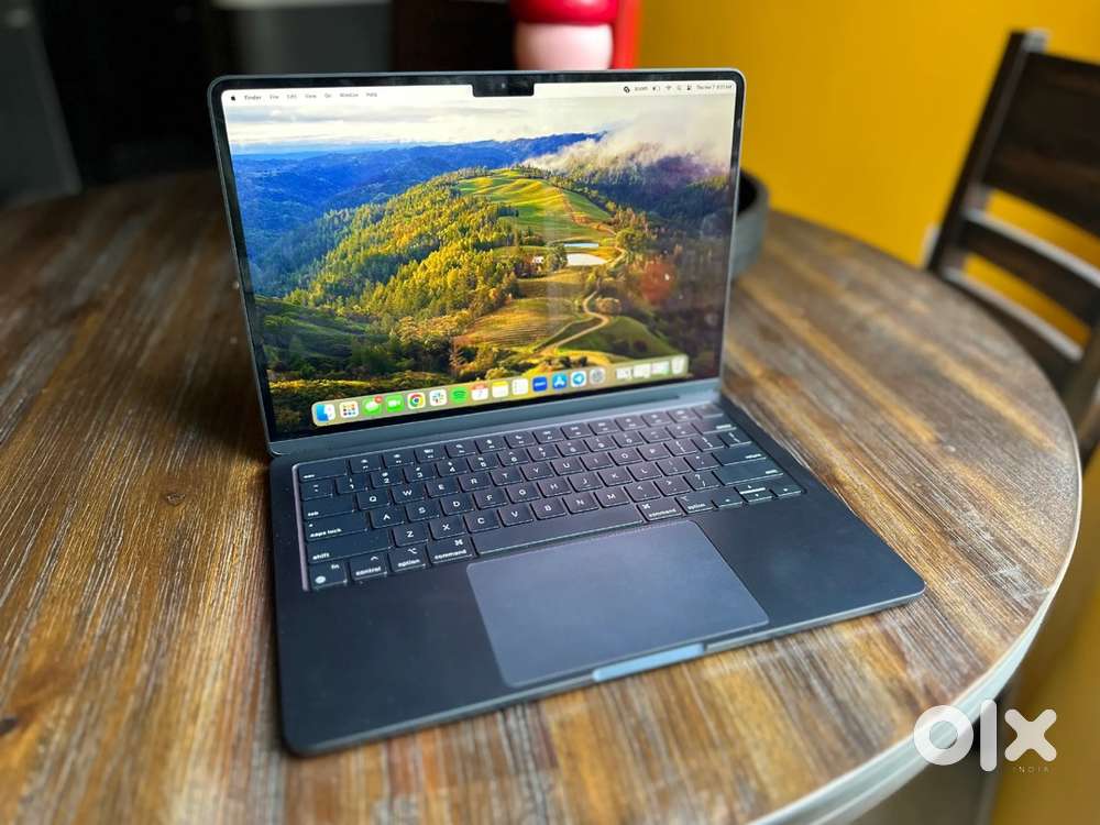 Macbook Air M3 2024