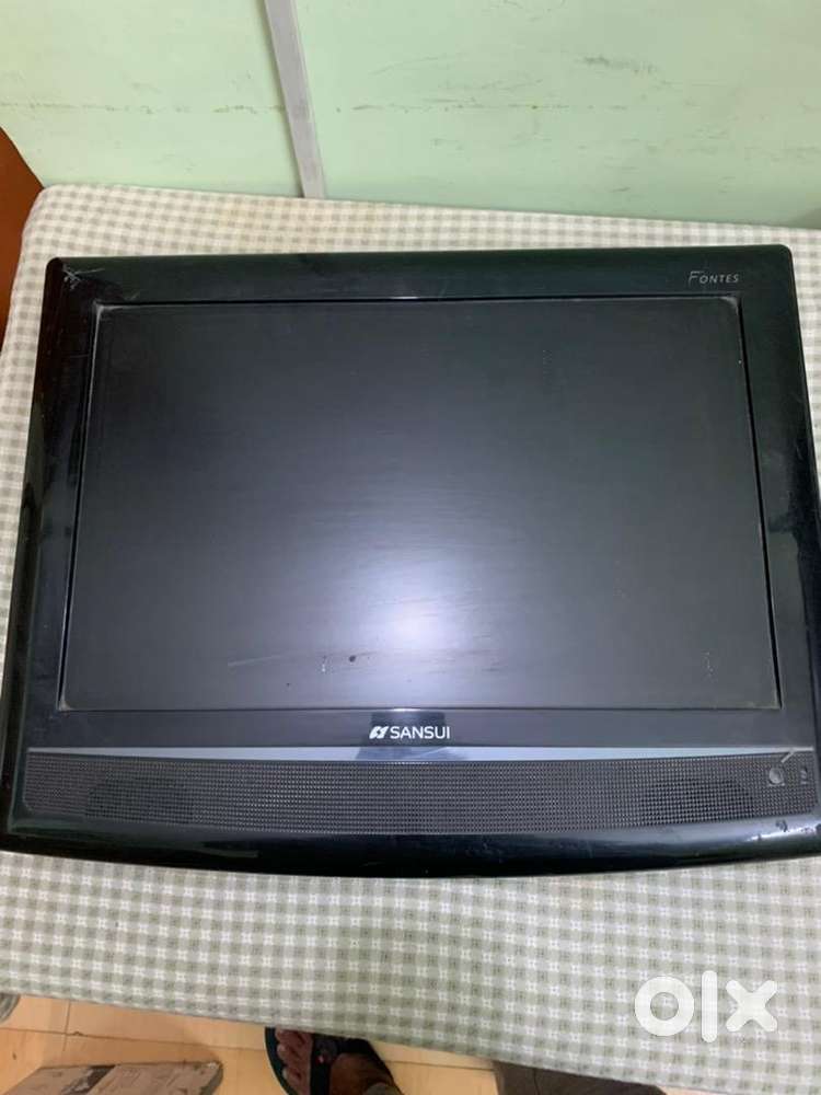 20” wall mountain tv plus den set top box