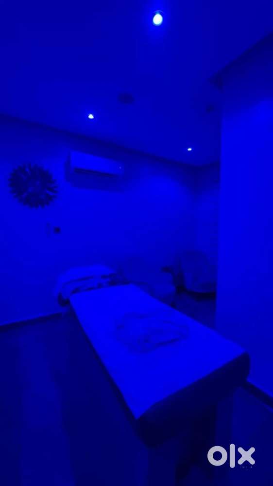 Spa job only femail stuff need