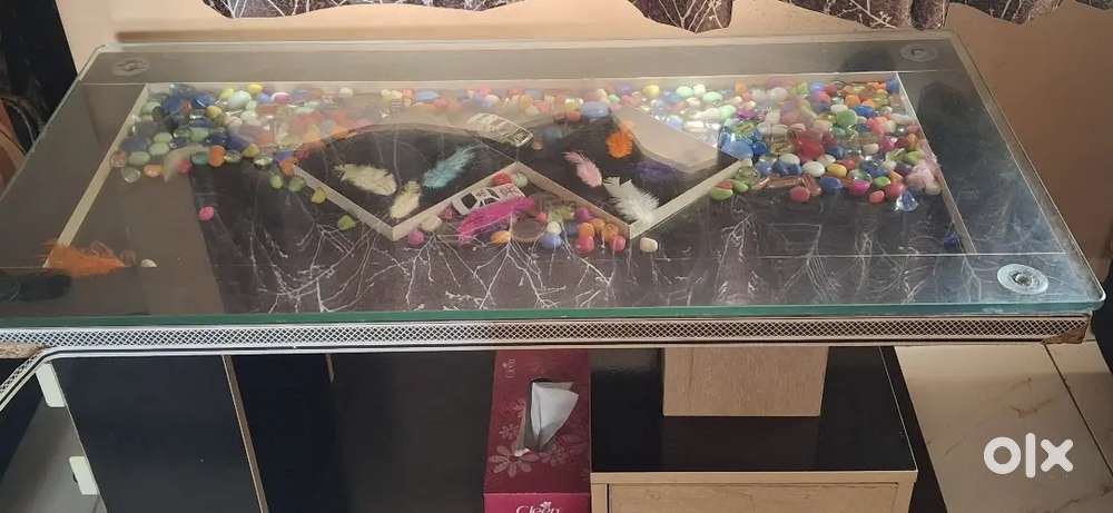 I want sell my tea table very good condition