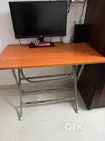 Foldable Study Table