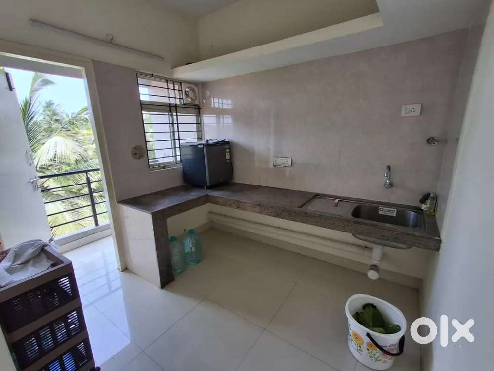 1 bhk builder floor house at kadri rent 12000