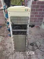 Voltas water dispenser