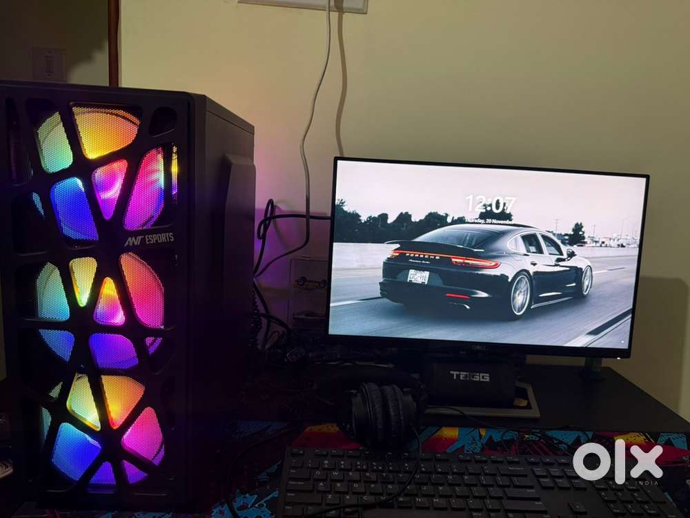 PC i5 20GB RAM 2GB. nvidia Graphics